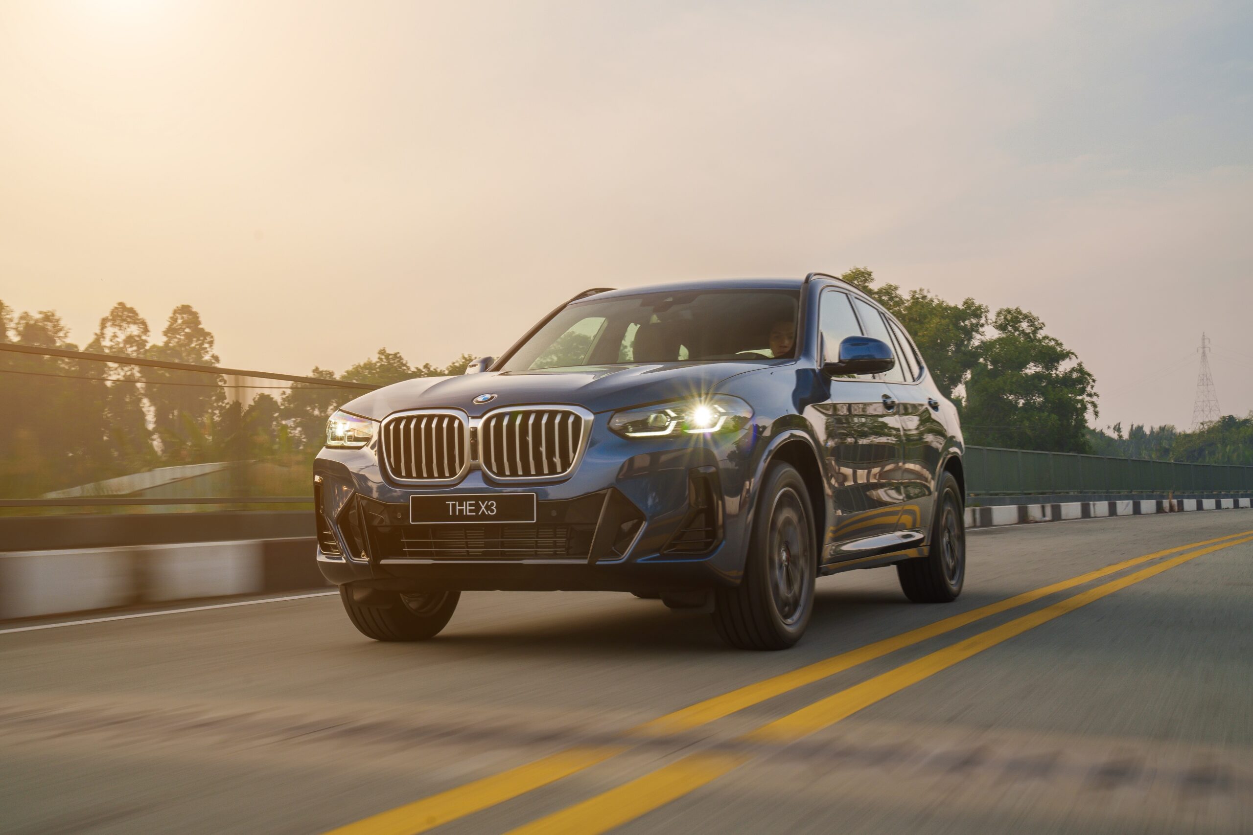 bmw-x3-hien-huu-2024